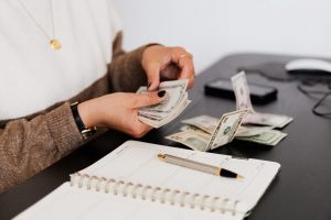 Scopri di più sull'articolo Peculato: significato, prescrizione, pena